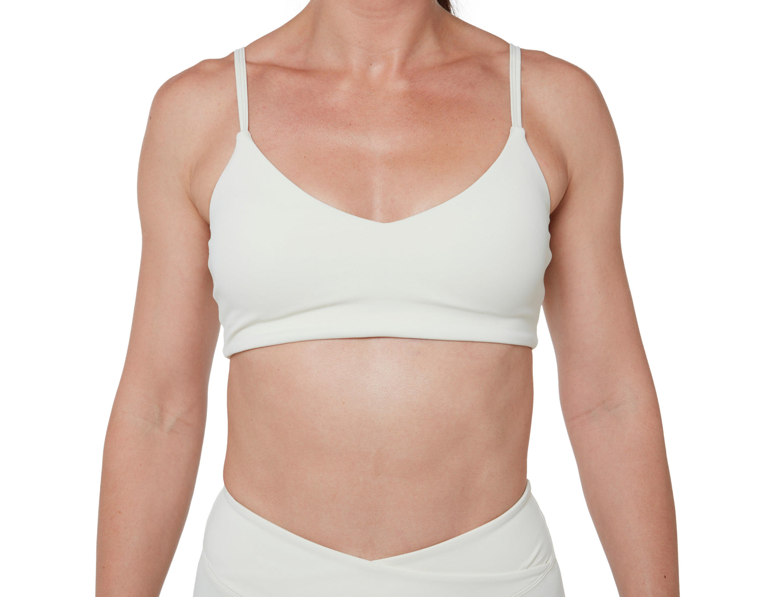 Sports bra white_1_edited.jpg