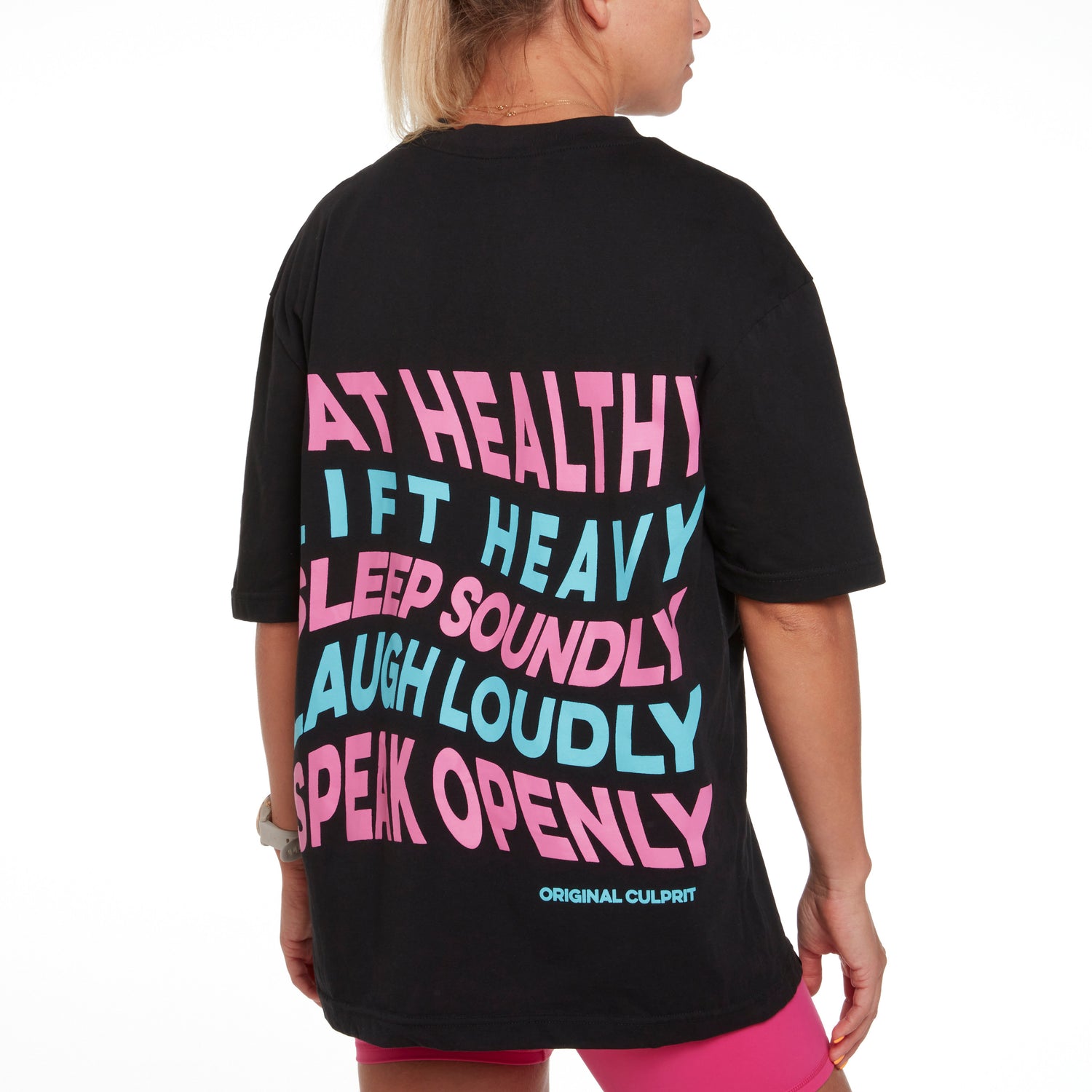 Black tshirt_3.jpg